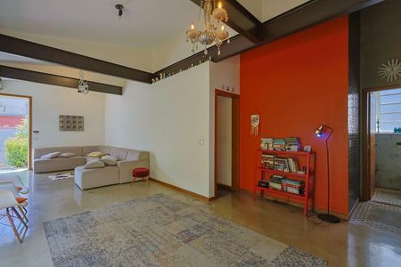 Sala de casa à venda com 3 quartos, 200m² em Renascença, Belo Horizonte
