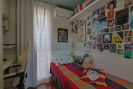 Casa à venda com 200m², 3 quartos e 2 vagas Casa à venda com 200m², 3 quartos e 2 vagasQuarto 2