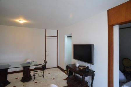 Sala de apartamento à venda com 1 quarto, 65m² em Barra da Tijuca, Rio de Janeiro