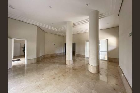 Apartamento à venda com 370m², 4 quartos e 5 vagas