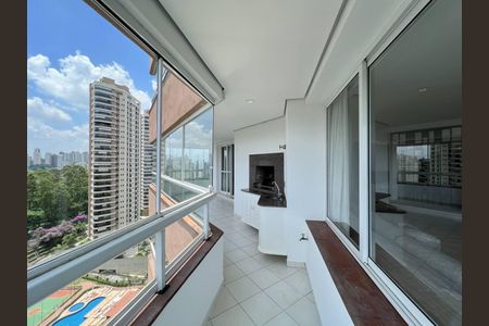 Apartamento à venda com 370m², 4 quartos e 5 vagas