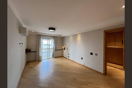 Apartamento à venda com 370m², 4 quartos e 5 vagas