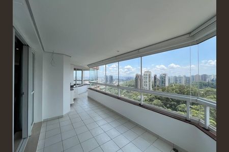 Apartamento à venda com 370m², 4 quartos e 5 vagas