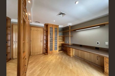 Apartamento à venda com 370m², 4 quartos e 5 vagas