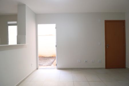 Sala de apartamento para alugar com 2 quartos, 49m² em Grand Ville, Uberlândia