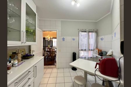 Apartamento à venda com 238m², 3 quartos e 4 vagas