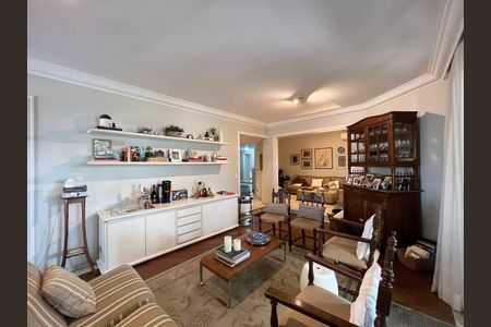 Apartamento à venda com 238m², 3 quartos e 4 vagas