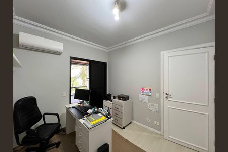 Apartamento à venda com 238m², 3 quartos e 4 vagas