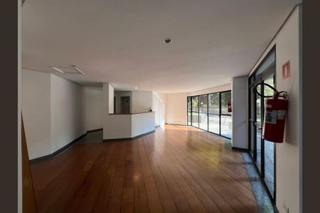 Apartamento à venda com 238m², 3 quartos e 4 vagas