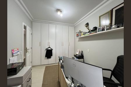 Apartamento à venda com 238m², 3 quartos e 4 vagas