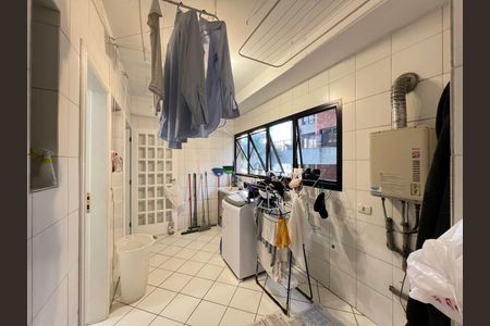 Apartamento à venda com 238m², 3 quartos e 4 vagas