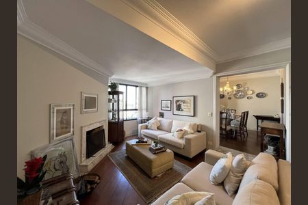 Apartamento à venda com 238m², 3 quartos e 4 vagas