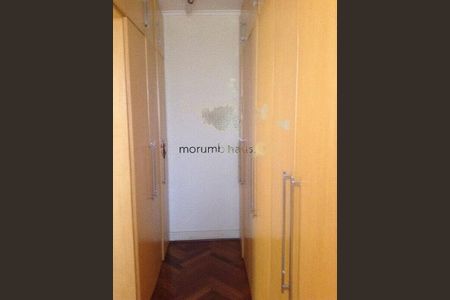 Casa à venda com 600m², 3 quartos e sem vaga