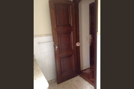 Casa à venda com 600m², 3 quartos e sem vaga