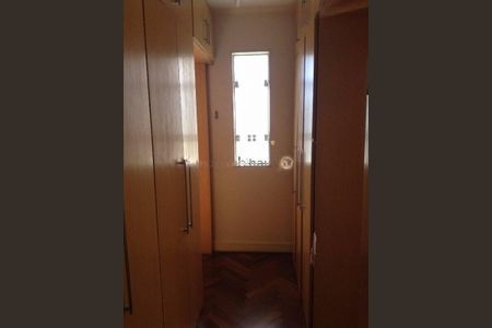 Casa à venda com 600m², 3 quartos e sem vaga