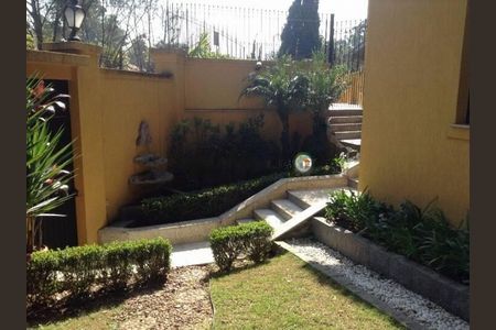 Casa à venda com 600m², 3 quartos e sem vaga