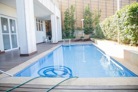 Apartamento à venda com 53m², 2 quartos e 1 vaga Apartamento à venda com 53m², 2 quartos e 1 vagaPiscina