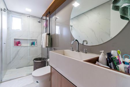 Apartamento à venda com 185m², 3 quartos e sem vagaBanheiro da Suíte 1