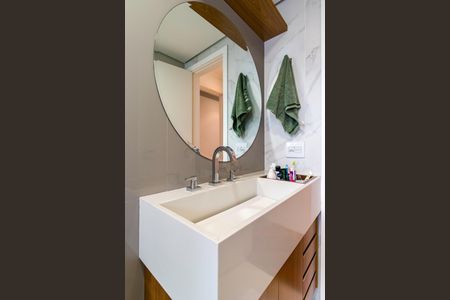 Apartamento à venda com 185m², 3 quartos e sem vagaBanheiro da Suíte 1