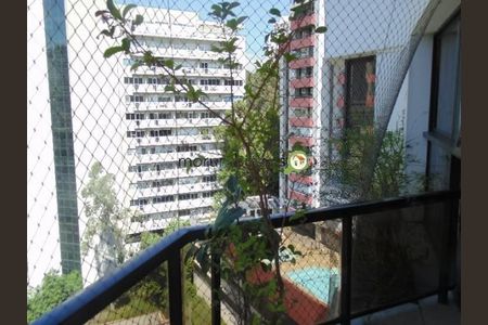 Apartamento à venda com 219m², 4 quartos e 4 vagas