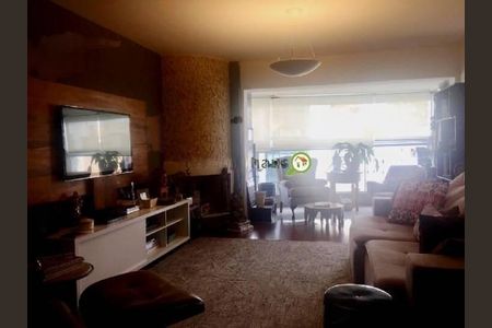 Apartamento à venda com 136m², 3 quartos e sem vaga