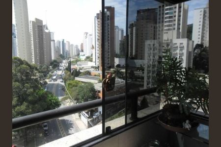 Apartamento à venda com 123m², 3 quartos e 3 vagas