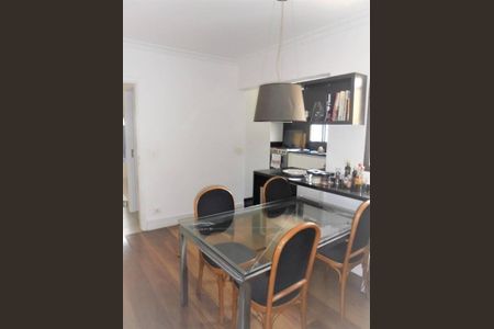 Apartamento à venda com 4 quartos, 240m² em Jardim Fonte do Morumbi, São Paulo