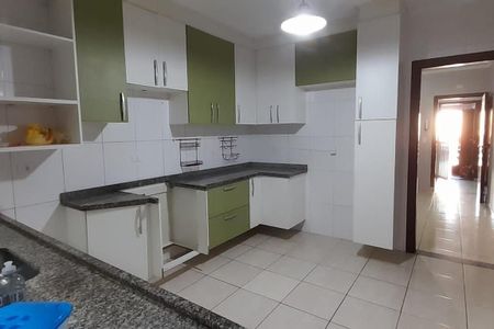 Casa à venda com 3 quartos, 203m² em Centro, São Bernardo do Campo
