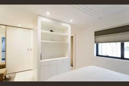 Apartamento à venda com 2 quartos, 120m² em Indianópolis, São Paulo