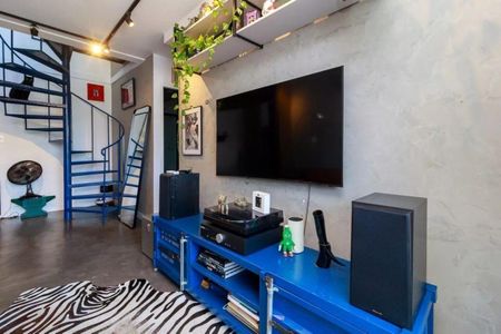 Apartamento à venda com 2 quartos, 104m² em Chácara Santo Antônio, São Paulo