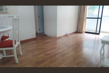 Apartamento à venda com 63m², 2 quartos e 1 vaga