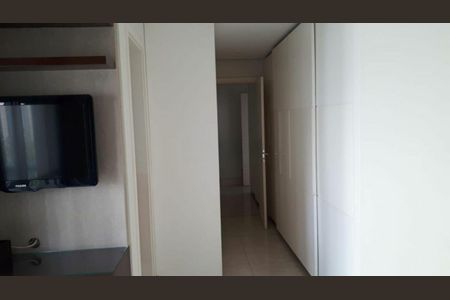 Apartamento à venda com 2 quartos, 160m² em Parque do Morumbi, São Paulo