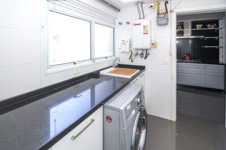 Apartamento à venda com 206m², 3 quartos e 3 vagasÁrea de Serviço