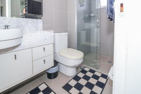 Apartamento à venda com 206m², 3 quartos e 3 vagasBanheiro da Suíte 2