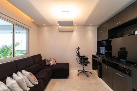 Apartamento à venda com 206m², 3 quartos e 3 vagasSala de TV