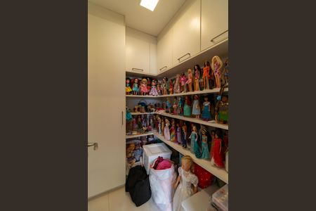 Apartamento à venda com 206m², 3 quartos e 3 vagasQuarto de Serviço