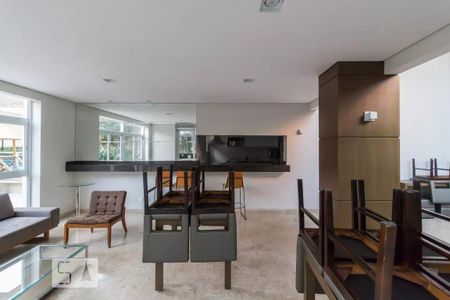 Apartamento à venda com 206m², 3 quartos e 3 vagasÁrea comum - Salão de festas