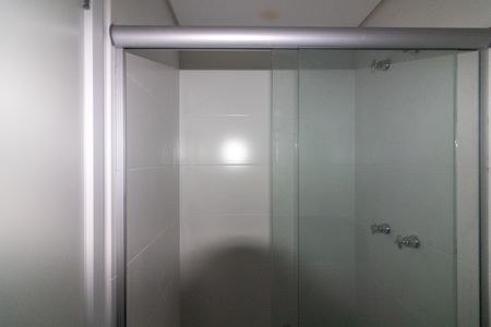 Apartamento à venda com 250m², 4 quartos e 4 vagas Apartamento à venda com 250m², 4 quartos e 4 vagasBanheiro Social