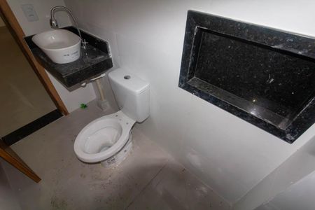 Apartamento para alugar com 60m², 2 quartos e sem vaga Apartamento para alugar com 60m², 2 quartos e sem vagaBanheiro