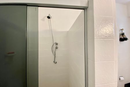 Apartamento à venda com 125m², 3 quartos e 1 vaga Apartamento à venda com 125m², 3 quartos e 1 vagaBanheiro Social