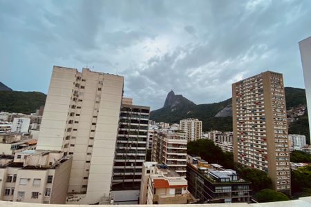 Apartamento à venda com 125m², 3 quartos e 1 vaga Apartamento à venda com 125m², 3 quartos e 1 vagaTerraço