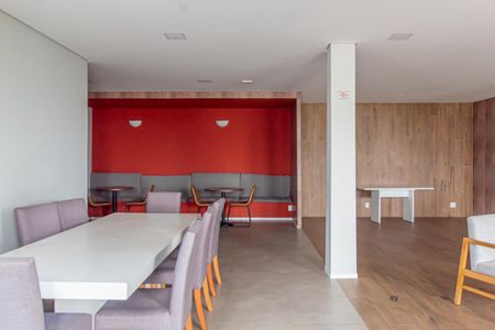 Apartamento para alugar com 35m², 2 quartos e sem vaga Apartamento para alugar com 35m², 2 quartos e sem vagaÁrea comum - Salão de festas