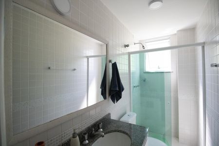 Casa de condomínio à venda com 97m², 3 quartos e 1 vagaBanheiro social