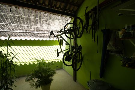 Casa de condomínio à venda com 97m², 3 quartos e 1 vagaÁrea de serviço