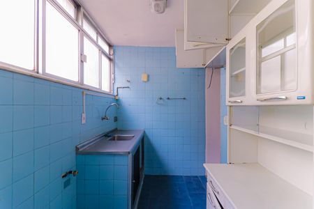 Apartamento para alugar com 70m², 2 quartos e 2 vagas Apartamento para alugar com 70m², 2 quartos e 2 vagasCozinha