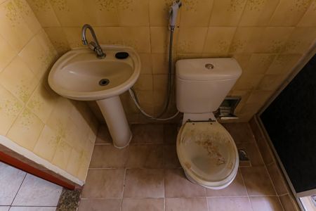 Apartamento para alugar com 70m², 2 quartos e 2 vagas Apartamento para alugar com 70m², 2 quartos e 2 vagasBanheiro