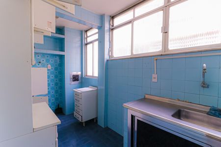 Apartamento para alugar com 70m², 2 quartos e 2 vagas Apartamento para alugar com 70m², 2 quartos e 2 vagasCozinha