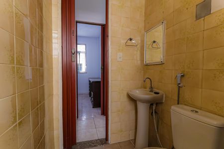 Apartamento para alugar com 70m², 2 quartos e 2 vagas Apartamento para alugar com 70m², 2 quartos e 2 vagasBanheiro