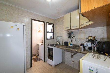 Apartamento à venda com 66m², 1 quarto e sem vaga Apartamento à venda com 66m², 1 quarto e sem vagaCozinha
