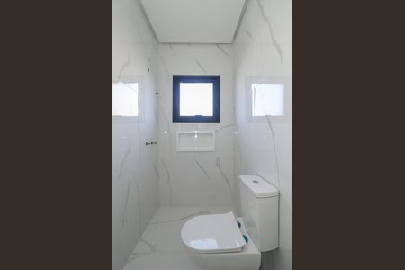 Banheiro da Suíte de casa à venda com 3 quartos, 122m² em Morro Santana, Porto Alegre